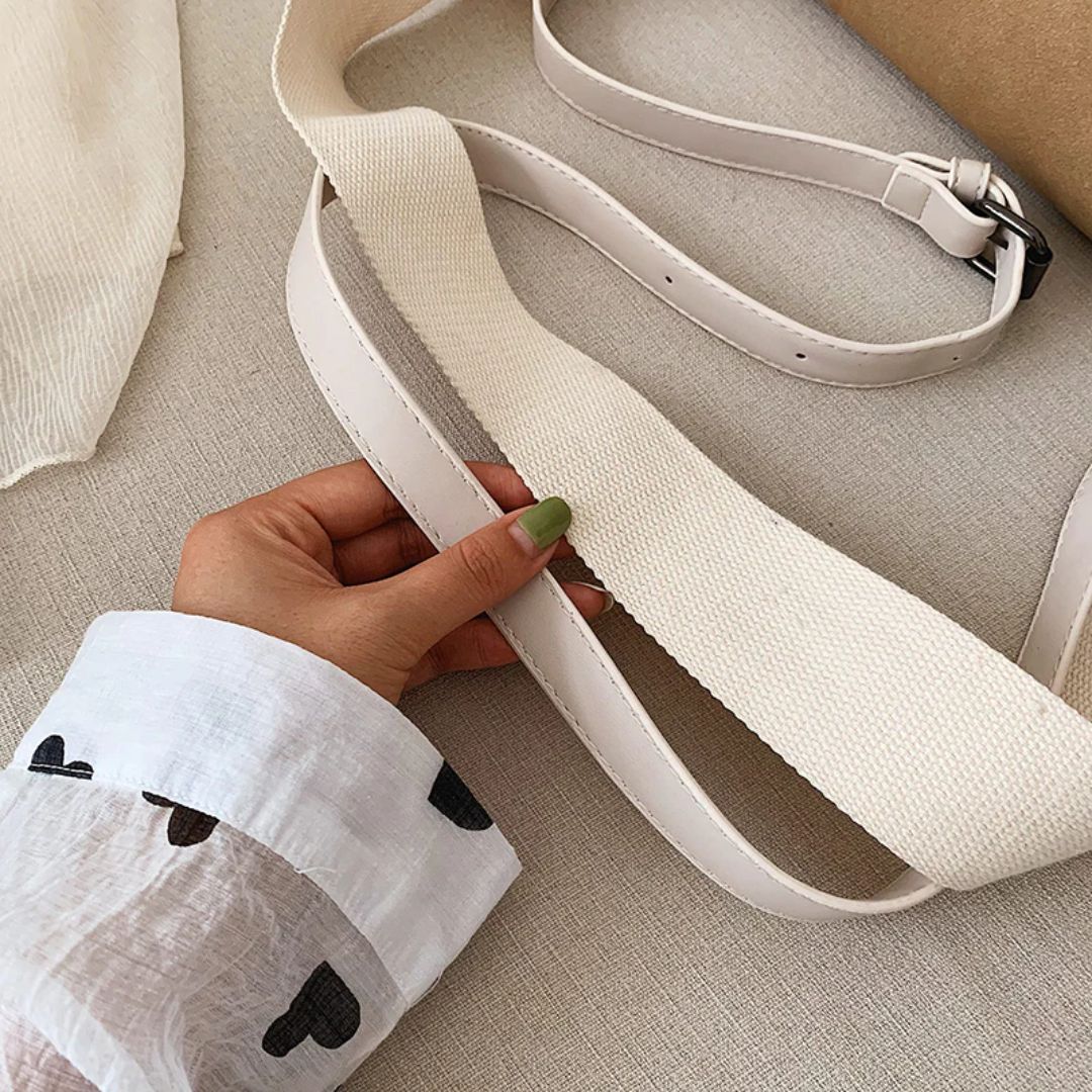 Kristel shoulder bag with practical flap opening