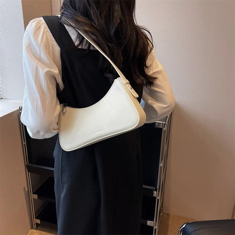 ChicClutch - Handbag