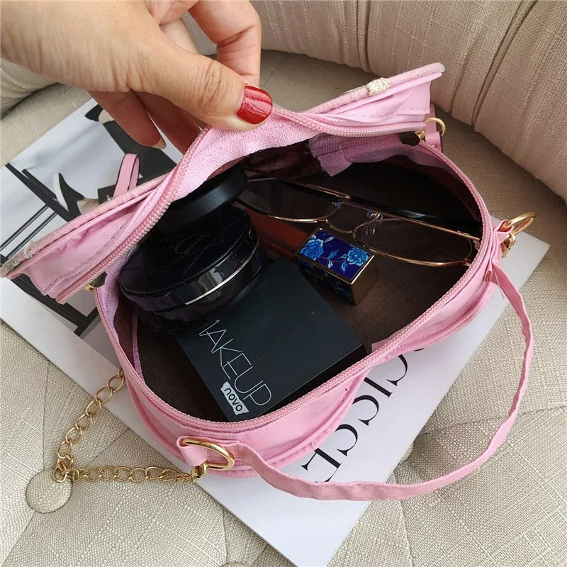 Love - Sturdy heart-shaped shoulder bag