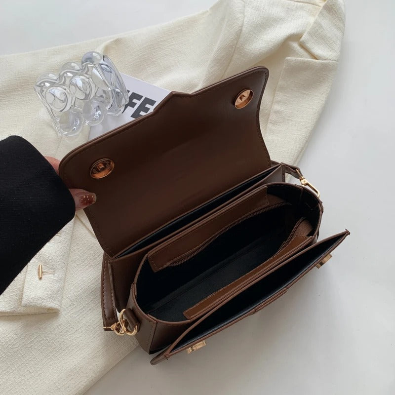 Timeless charm - Vintage handbag