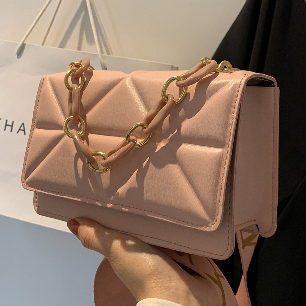 Savannah padded handbag | Elegant and trendy