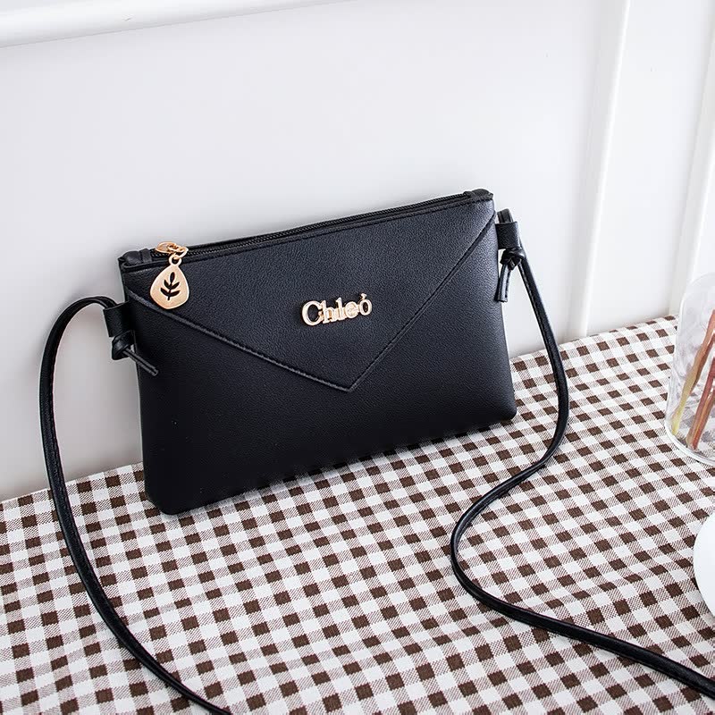 ElegantBag™ Stylish Handbag: An elegant handbag for women