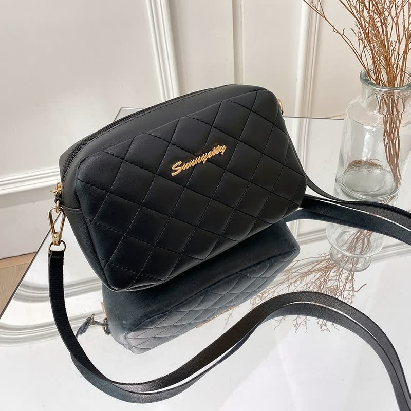 CompactBag™: Elegant handbag for women