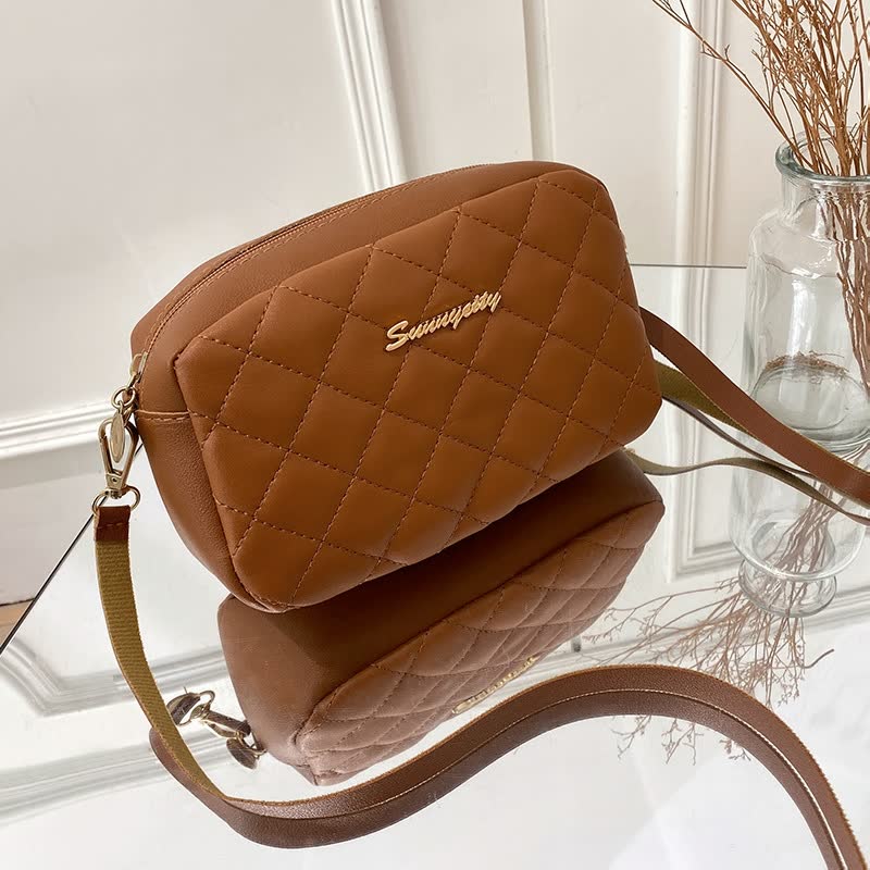 CompactBag™: Elegant handbag for women