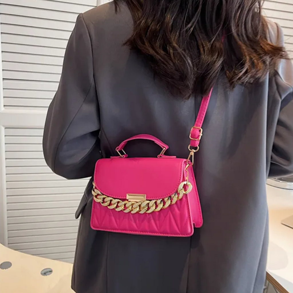 Amara chain handbag - Chic & Trendy