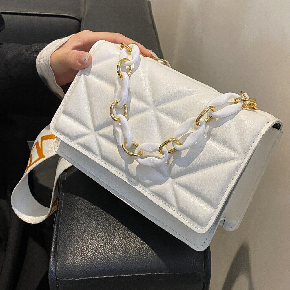 Savannah padded handbag | Elegant and trendy