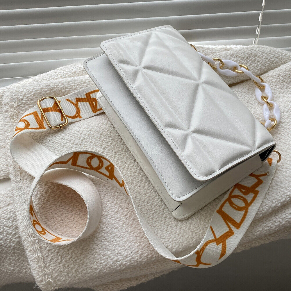 Savannah padded handbag | Elegant and trendy